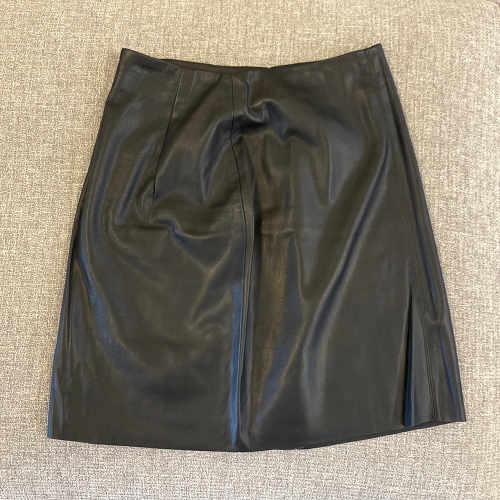 Promond polyester skirts